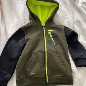 Nike 24m zip up hoodie never worn